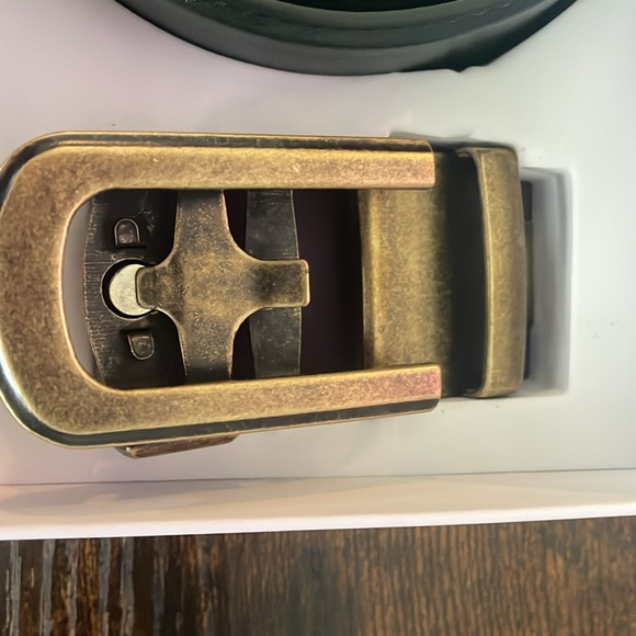 NWT Green leather Anson Belt - Picture 5 of 5